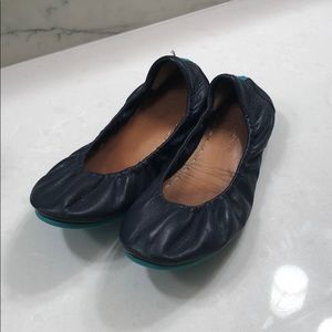 Navy blue Tieks size 9